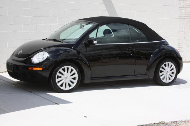 Used 2008 Volkswagen Beetle SE FWD image 24