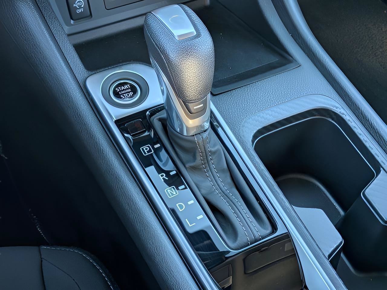 Certified 2025 Nissan Sentra SV w/ All-Weather Package FWD image 20
