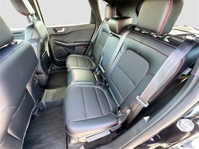 Used 2025 Ford Escape ST-Line w/ Equipment Group 301A image 22