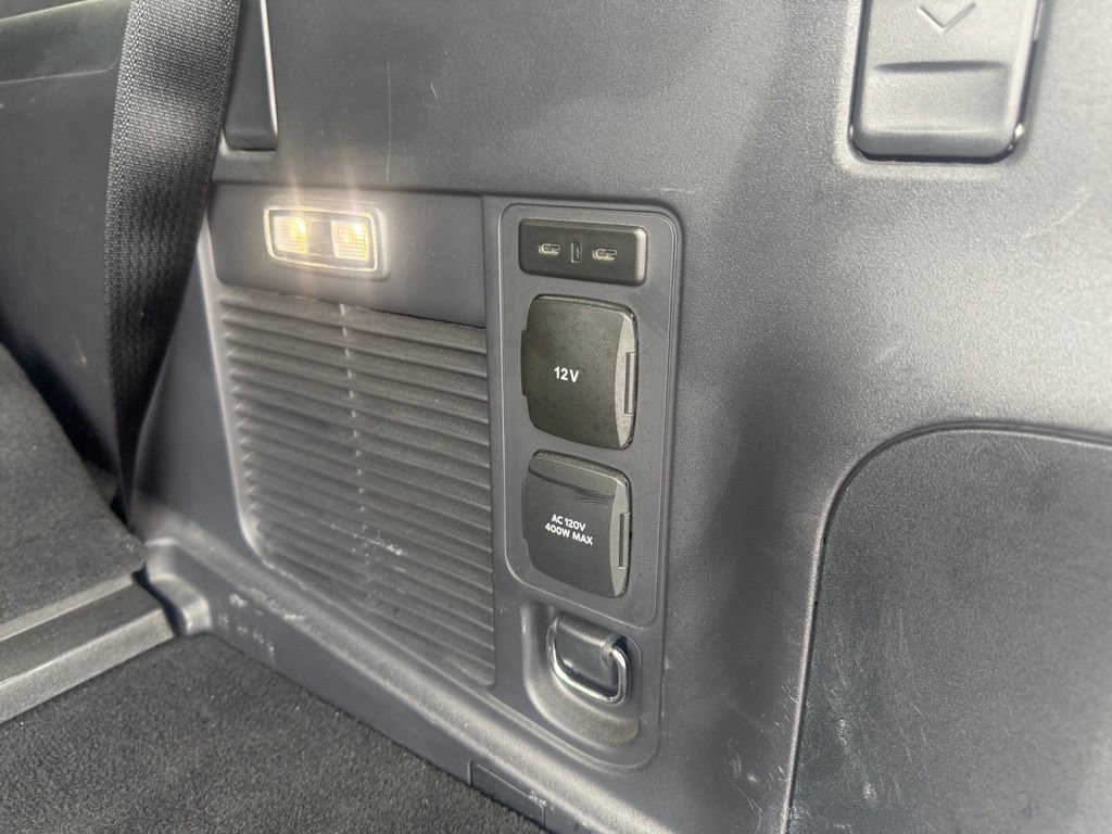 Used 2025 Ford Expedition Platinum AWD/4WD image 60