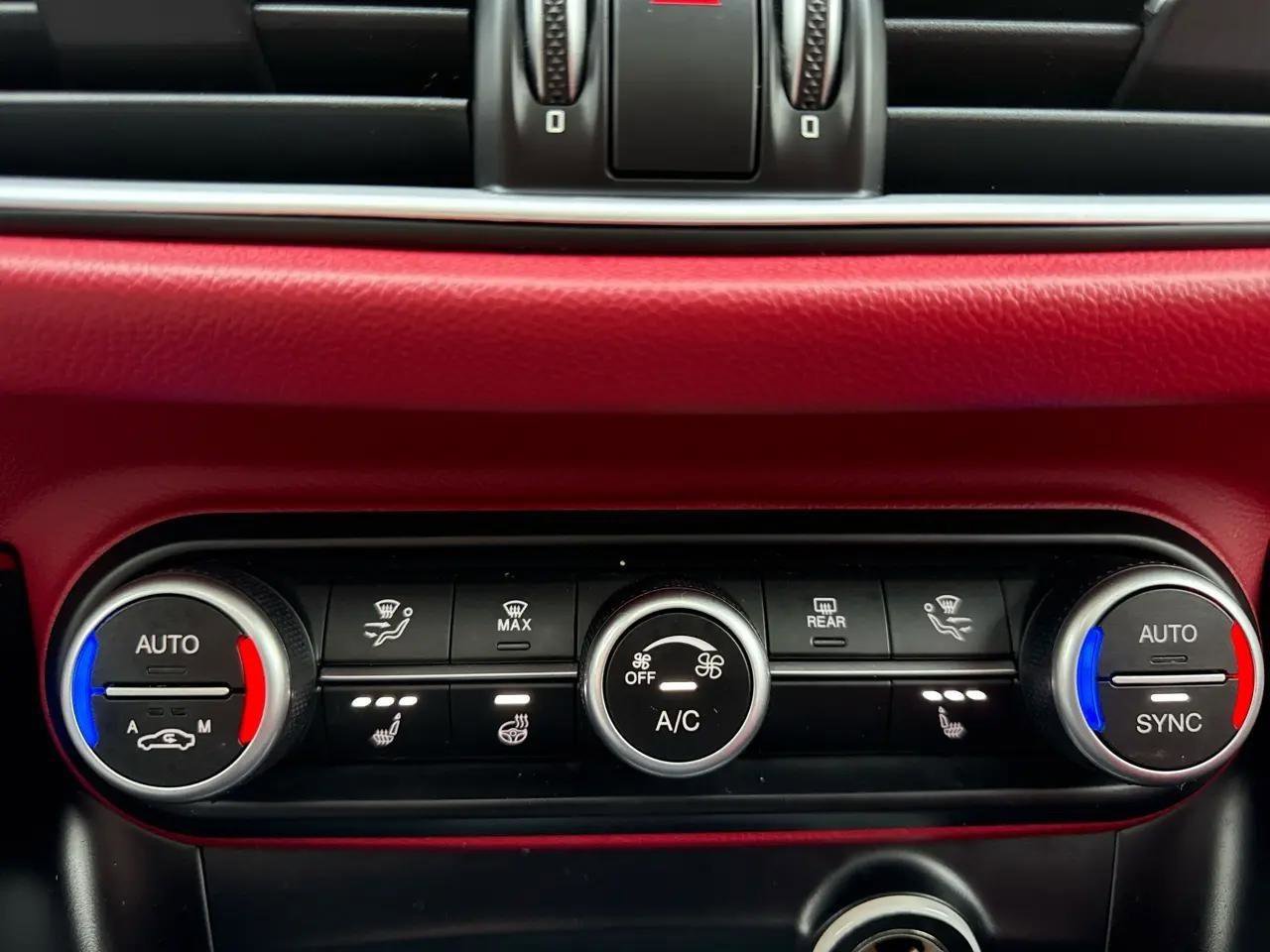 Used 2020 Alfa Romeo Stelvio AWD w/ Nero Edizione image 44