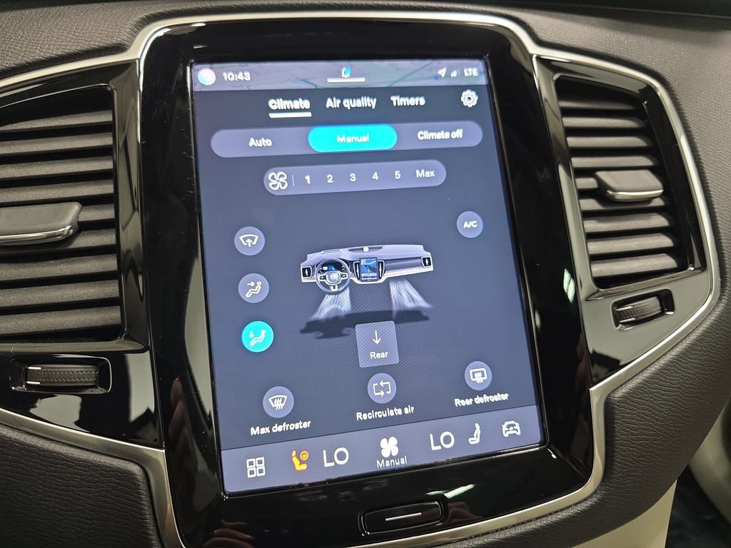 Used 2023 Volvo XC90 B6 Plus w/ Protection Package image 24