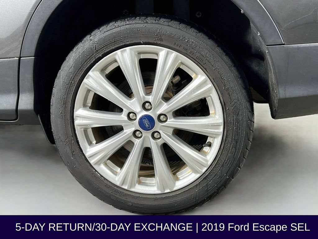 Used 2019 Ford Escape SEL FWD image 36