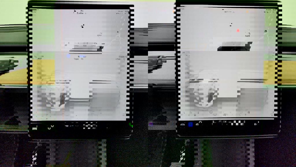 Used 2024 Tesla Model Y Long Range image 21