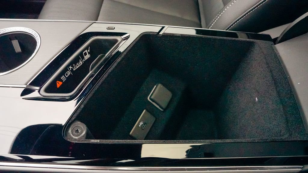 Certified 2025 Cadillac Lyriq Luxury image 20