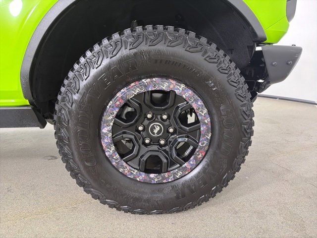 Used 2022 Ford Bronco Badlands image 11