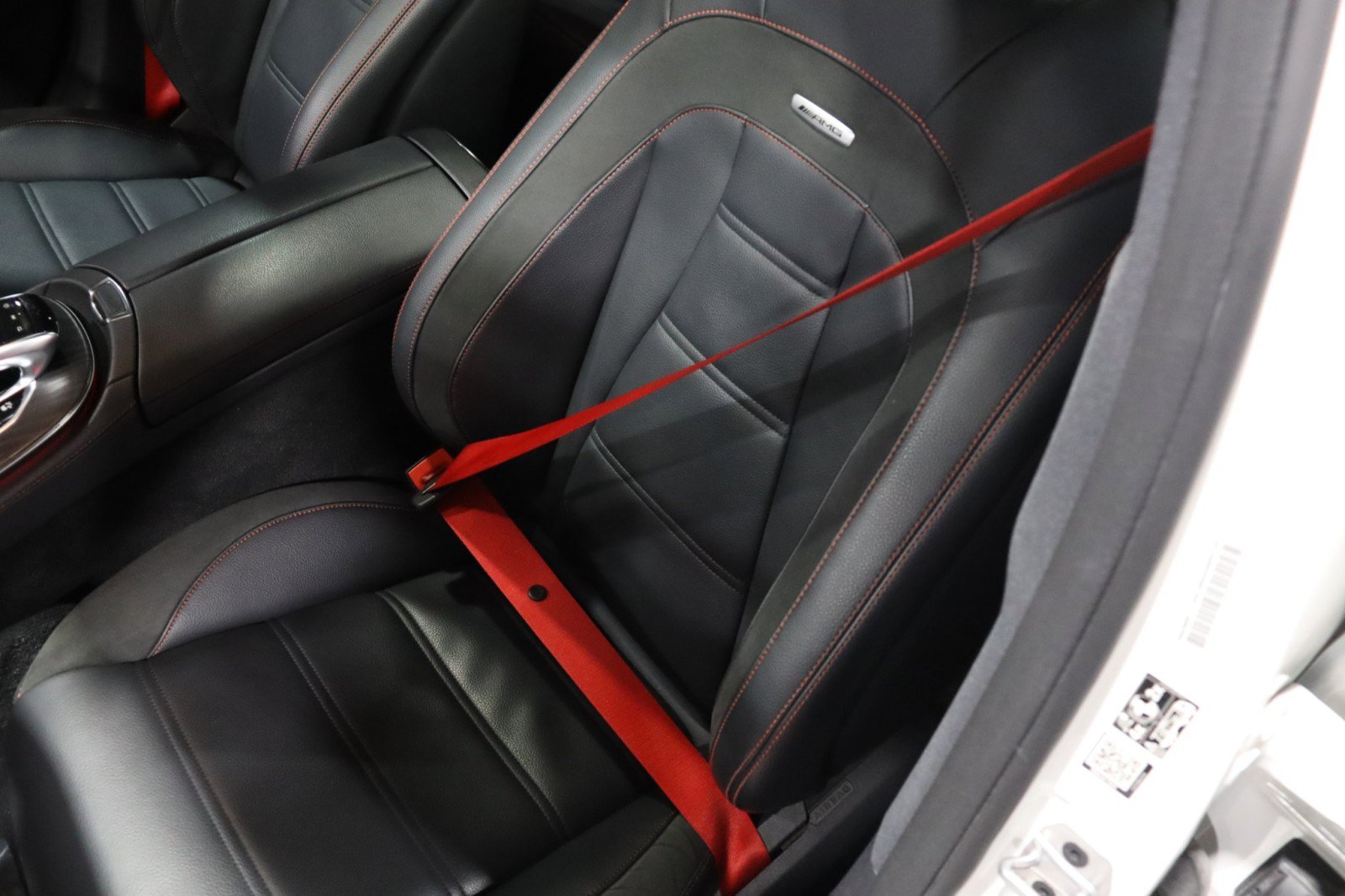 Used 2020 Mercedes-Benz E 53 AMG 4MATIC Sedan w/ Driver Assistance Package image 71