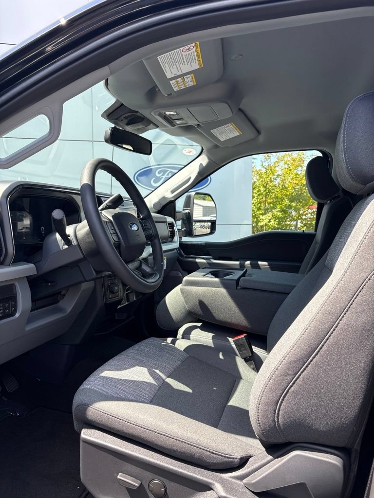 New 2027 Ford F250 XLT w/ XLT Premium Package AWD/4WD image 11