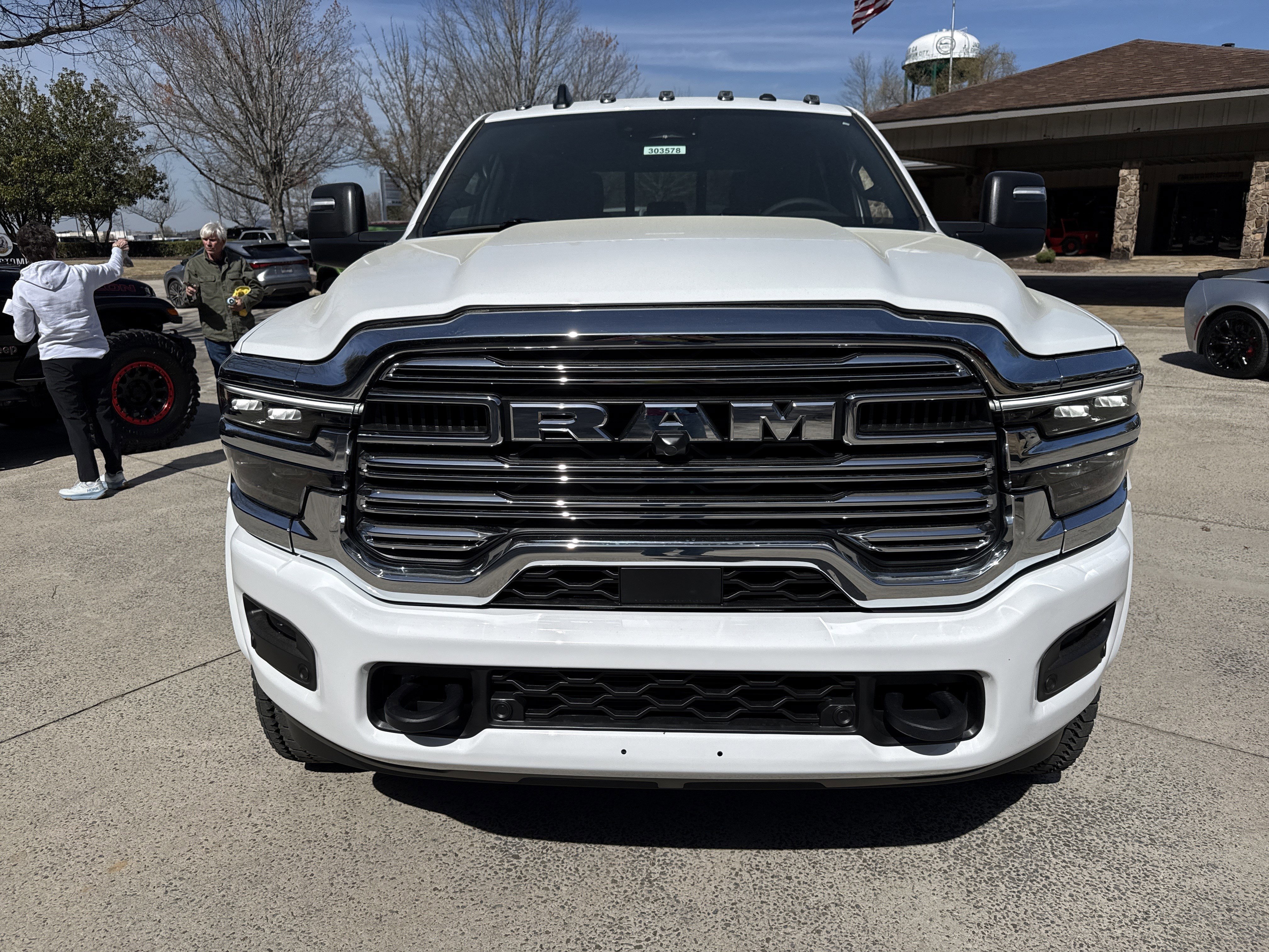 New 2026 RAM 5500 4x4 Crew Cab image 2