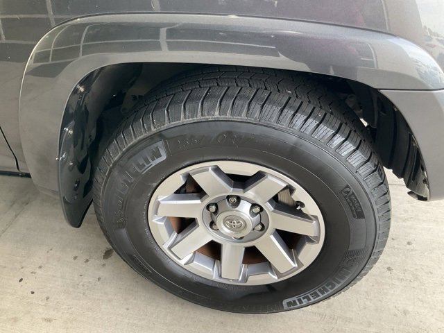 Used 2016 Toyota 4Runner image 27