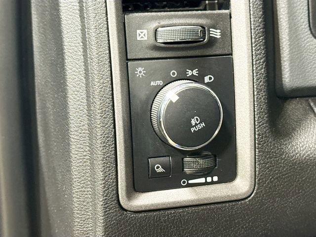 Used 2019 RAM 1500 Express image 12