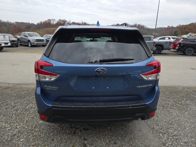 Certified 2022 Subaru Forester Premium image 4