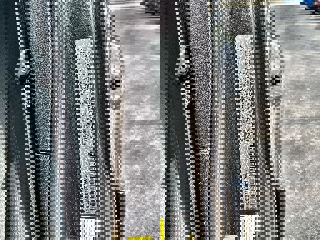 Used 2023 Jeep Gladiator Willys image 33