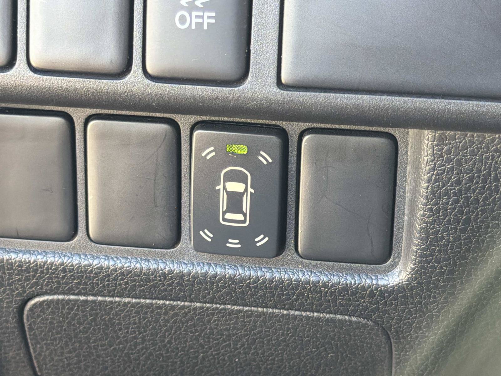Used 2018 Mitsubishi Eclipse Cross LE AWD/4WD image 27