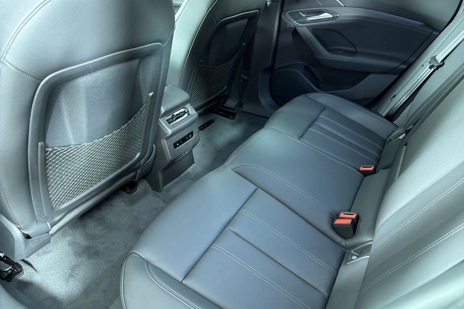 New 2027 Audi A6 e-tron Premium RWD image 11