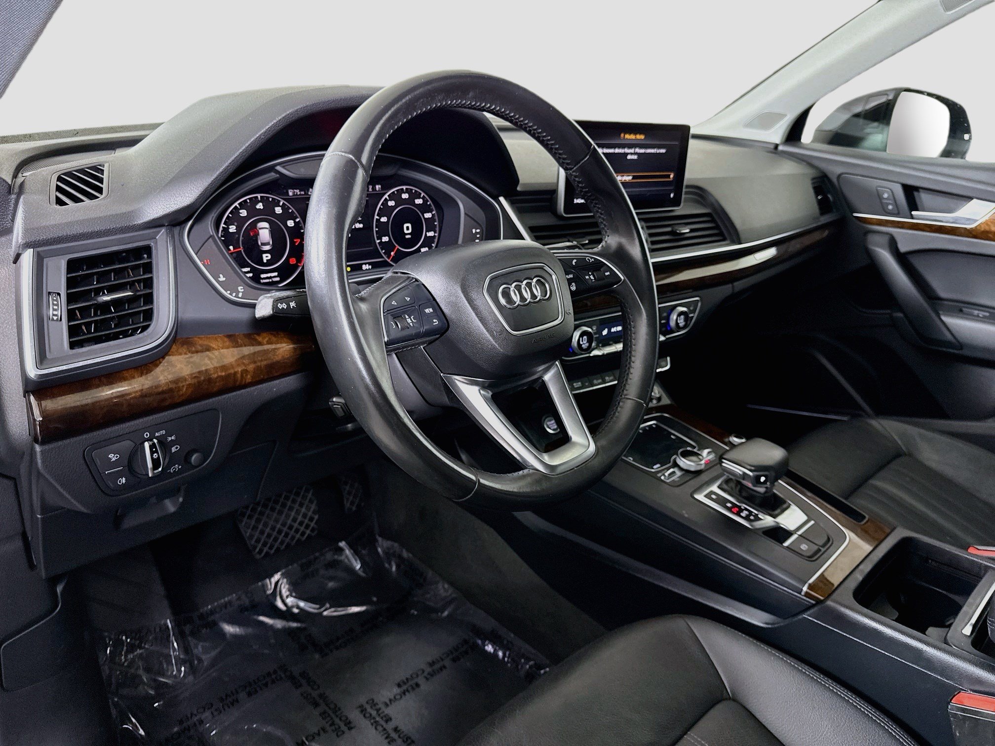 Used 2018 Audi Q5 2.0T Premium Plus w/ Premium Plus Package AWD/4WD image 23