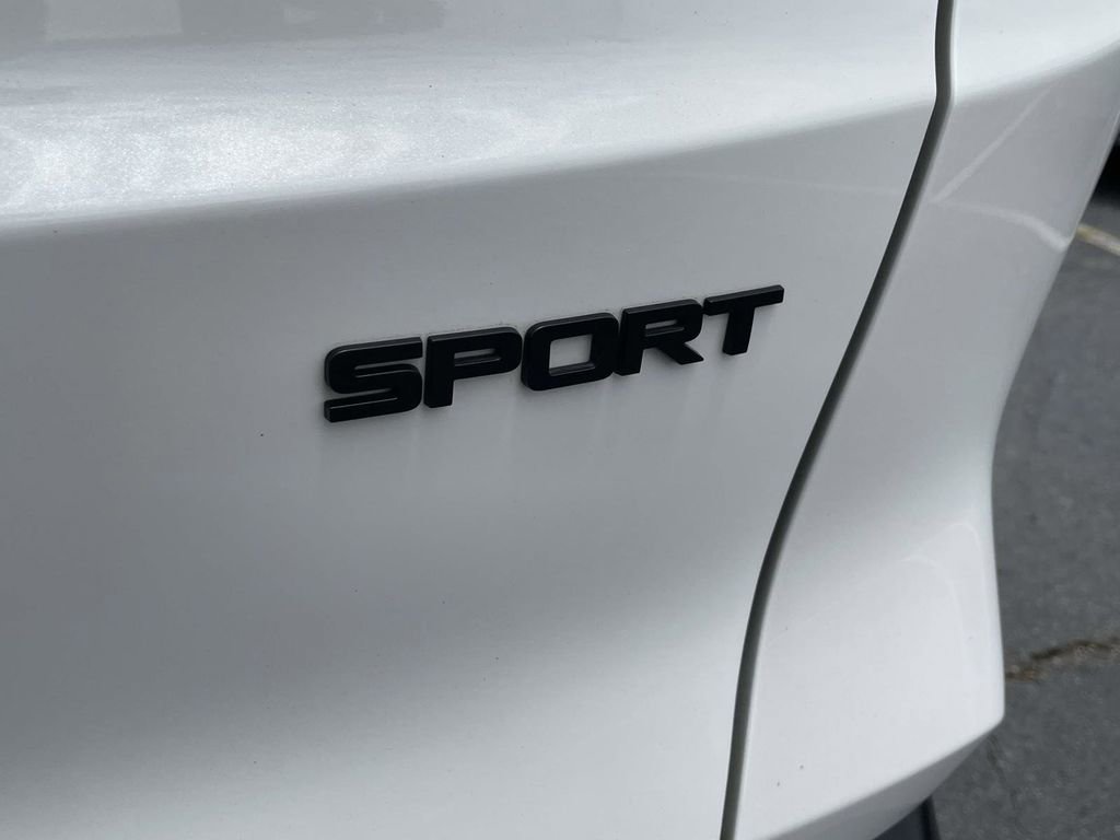 Used 2025 Honda CR-V Sport-L image 10