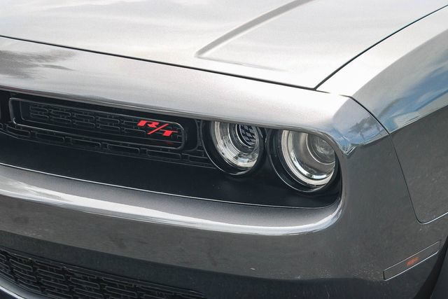 Used 2022 Dodge Challenger R/T Scat Pack w/ Shaker Package RWD image 4