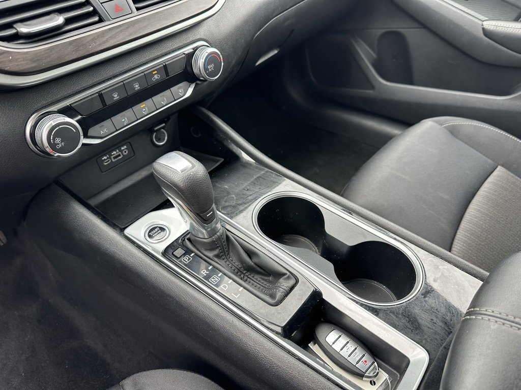 Used 2024 Nissan Altima 2.5 SV image 29