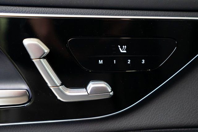 New 2025 Mercedes-Benz GLC 350e 4MATIC image 16