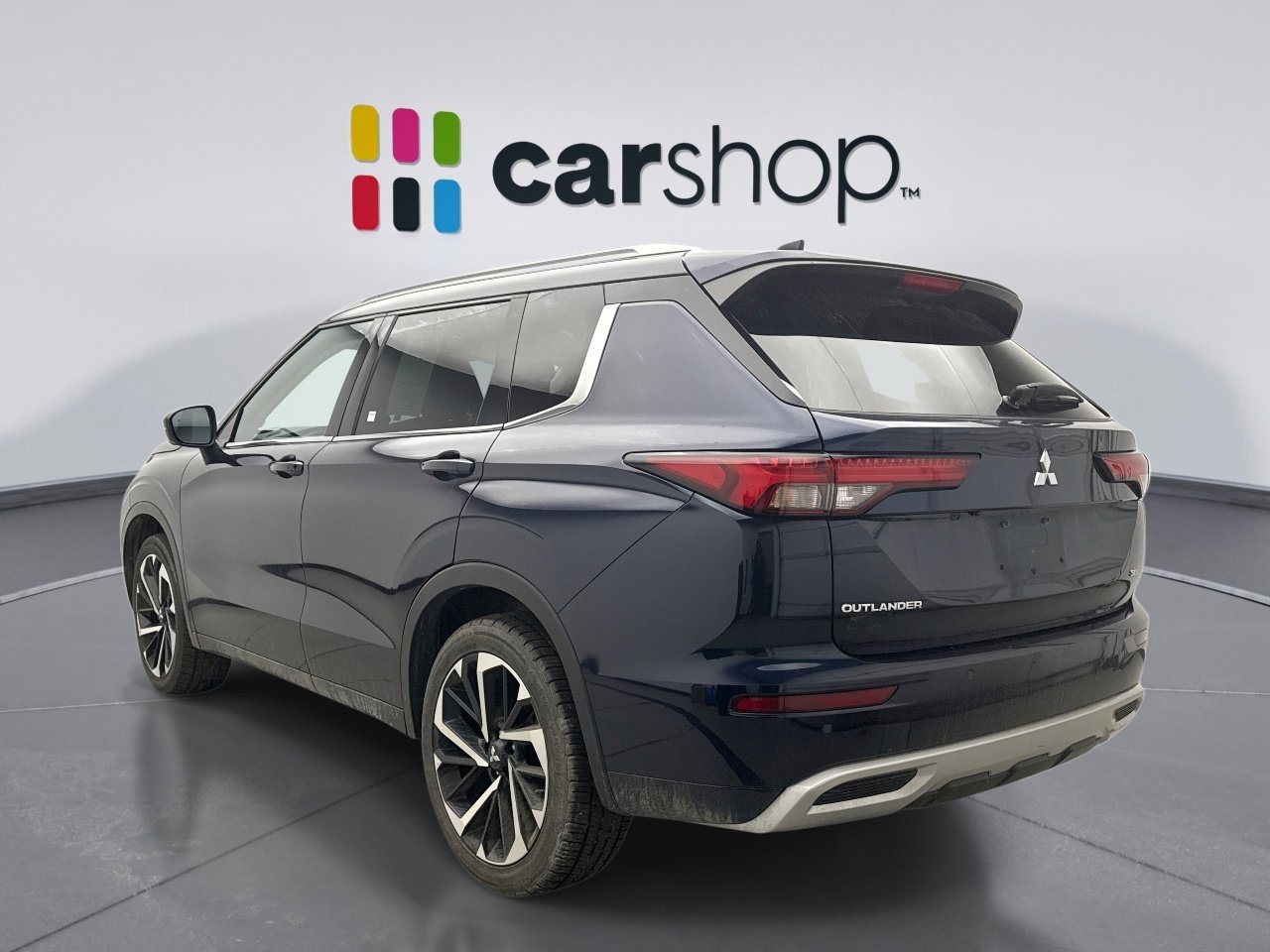 Used 2022 Mitsubishi Outlander SEL image 3