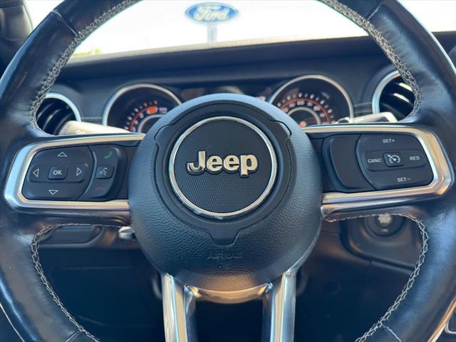 Used 2020 Jeep Wrangler Unlimited Sahara image 16