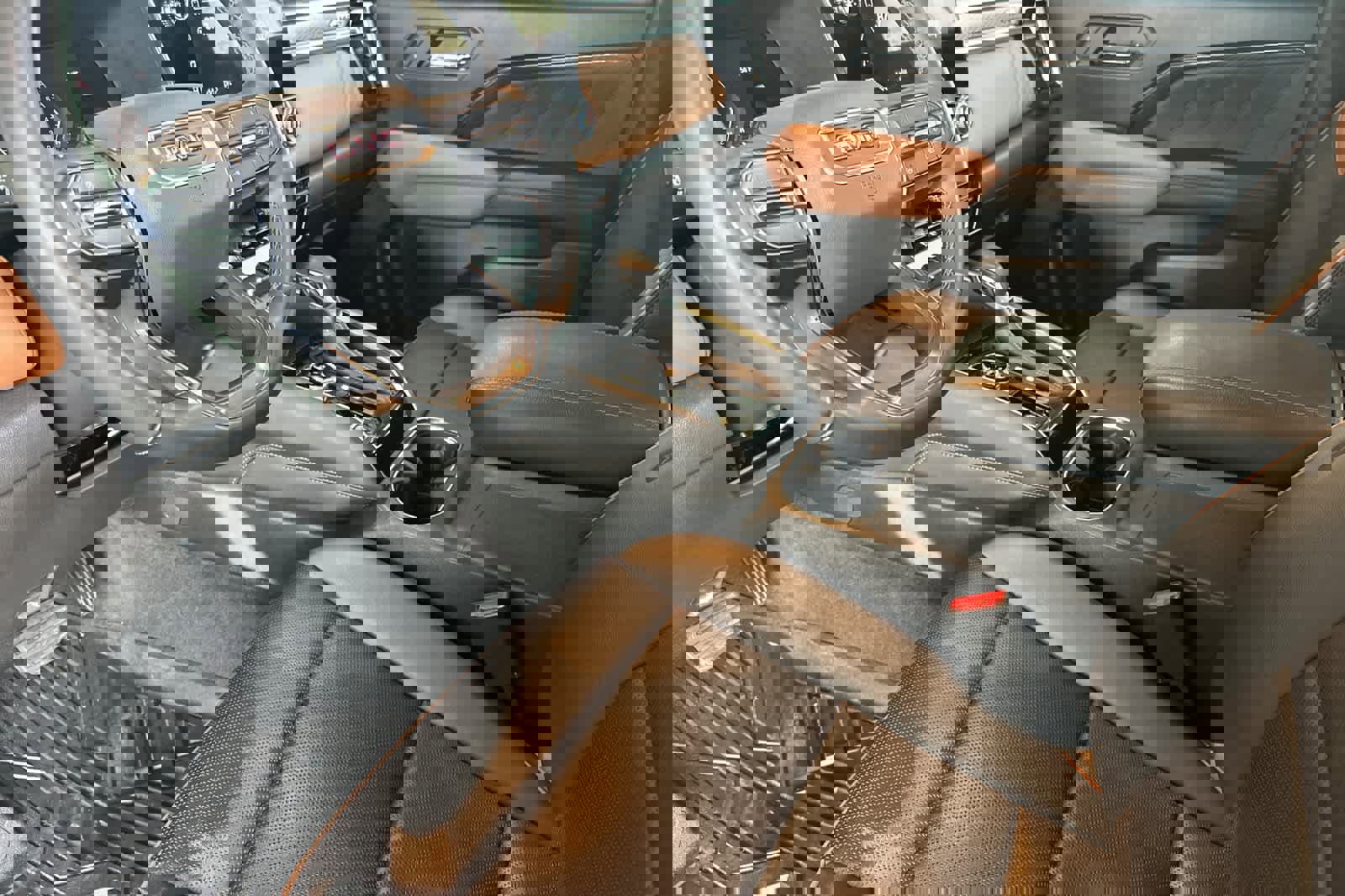 Used 2023 GMC Canyon AT4 w/ AT4 Premium Package image 11