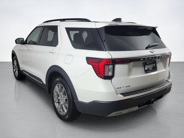Used 2025 Ford Explorer Active w/ Active Comfort Package AWD/4WD image 5