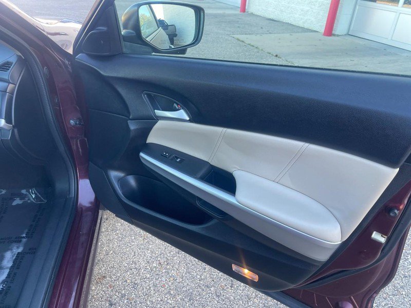 Used 2013 Honda Crosstour EX-L image 10