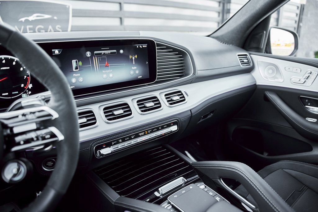 Used 2025 Mercedes-Benz GLS 63 AMG 4MATIC image 68