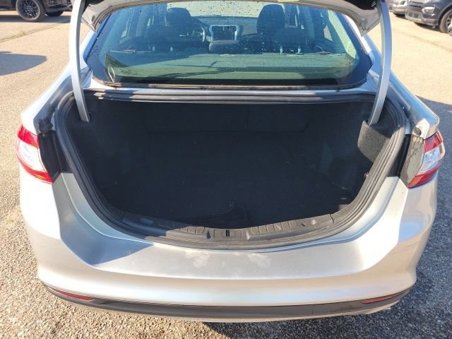 Used 2013 Ford Fusion SE FWD image 24