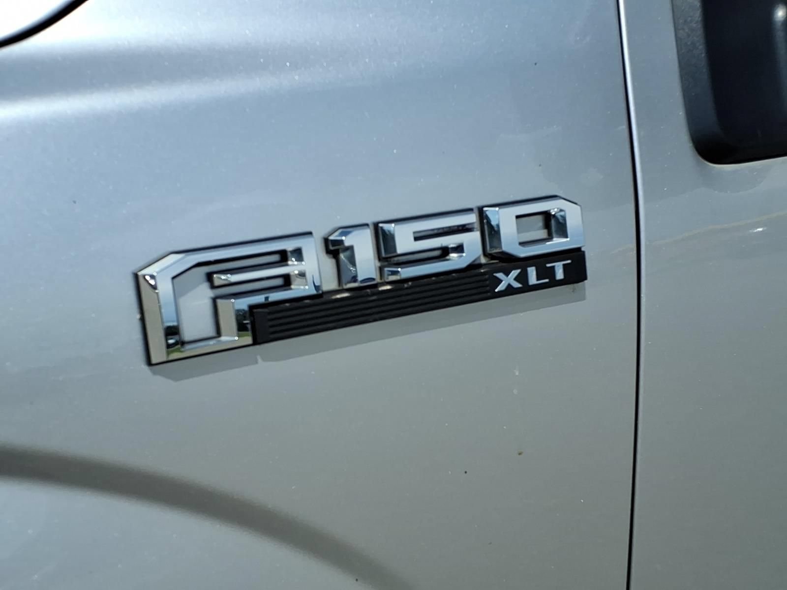 Used 2019 Ford F150 XLT w/ Equipment Group 302A Luxury AWD/4WD image 9