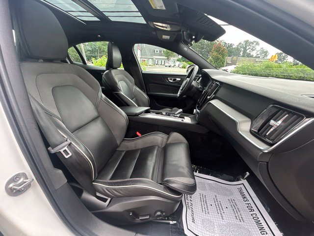 Certified 2024 Volvo S60 B5 Plus AWD/4WD image 15