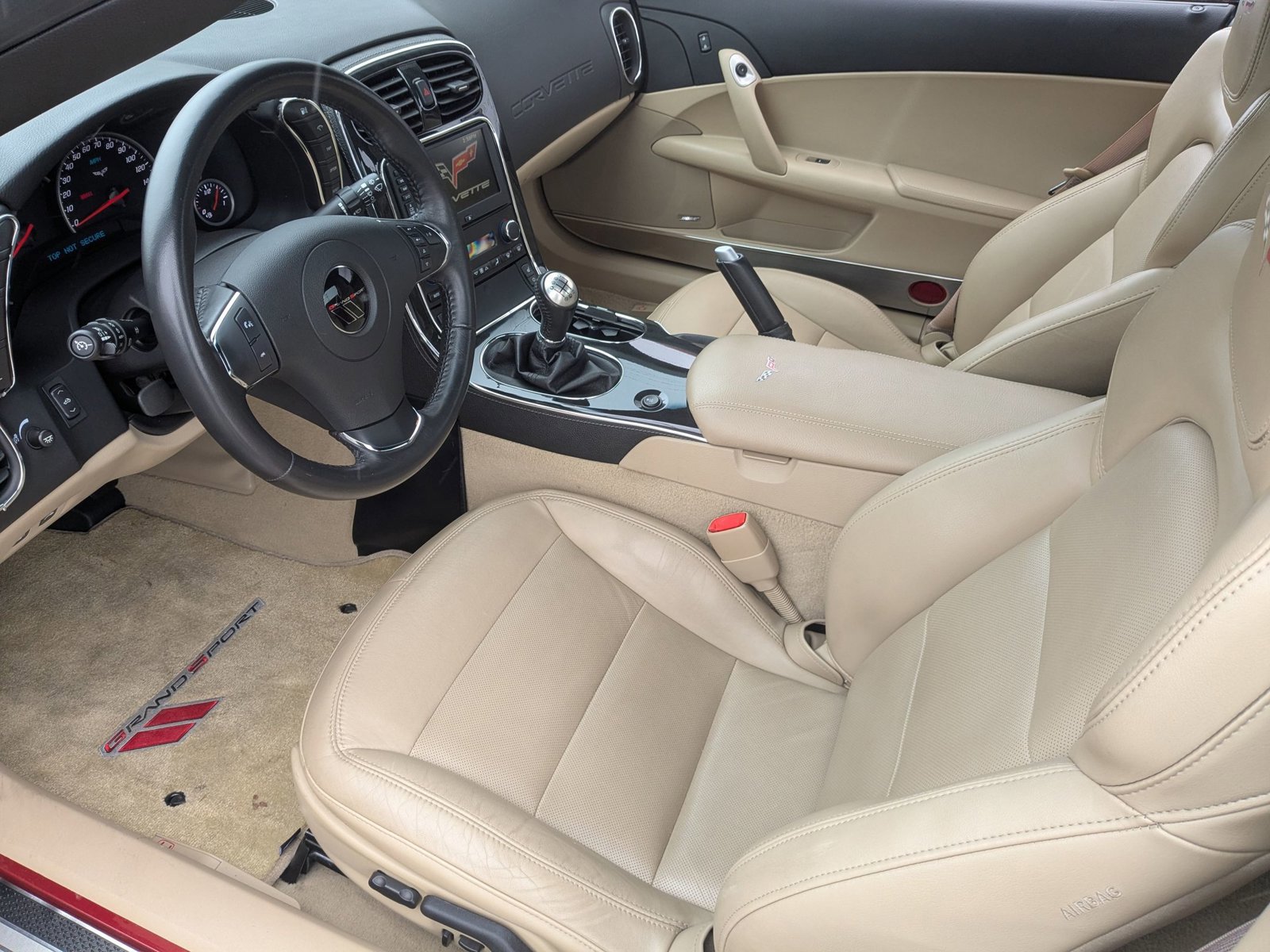 Used 2012 Chevrolet Corvette Grand Sport w/ 3LT Preferred Equipment Group image 4