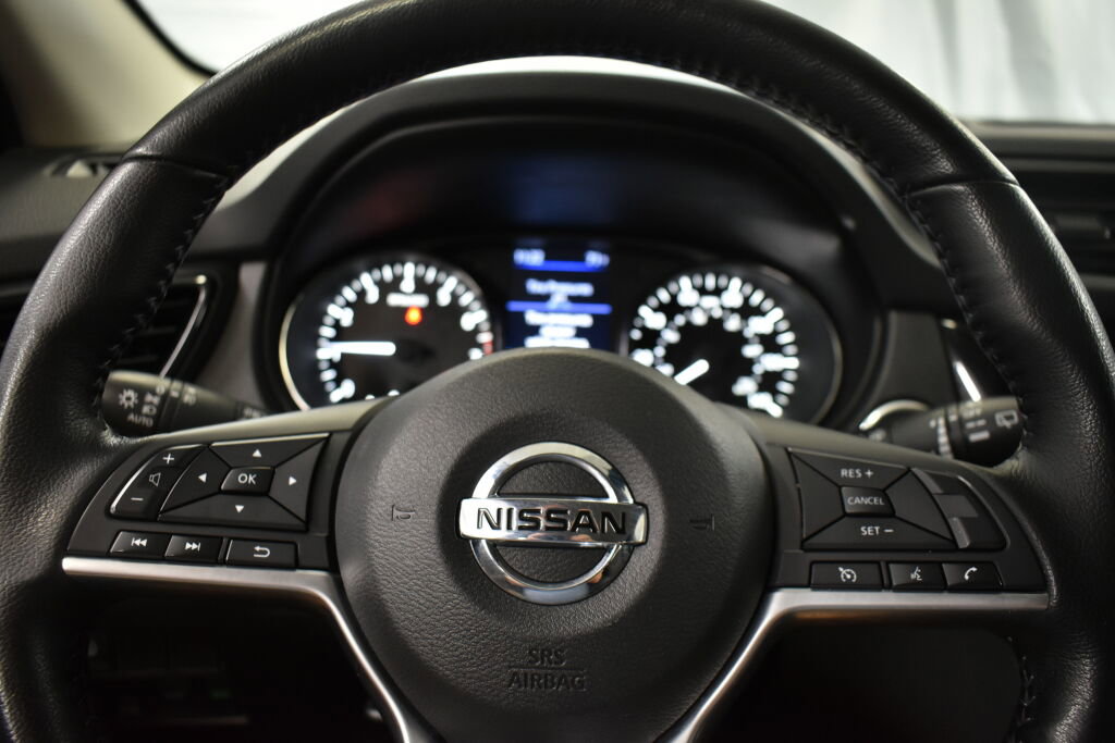 Used 2020 Nissan Rogue Sport SV w/ All-Weather Package image 6