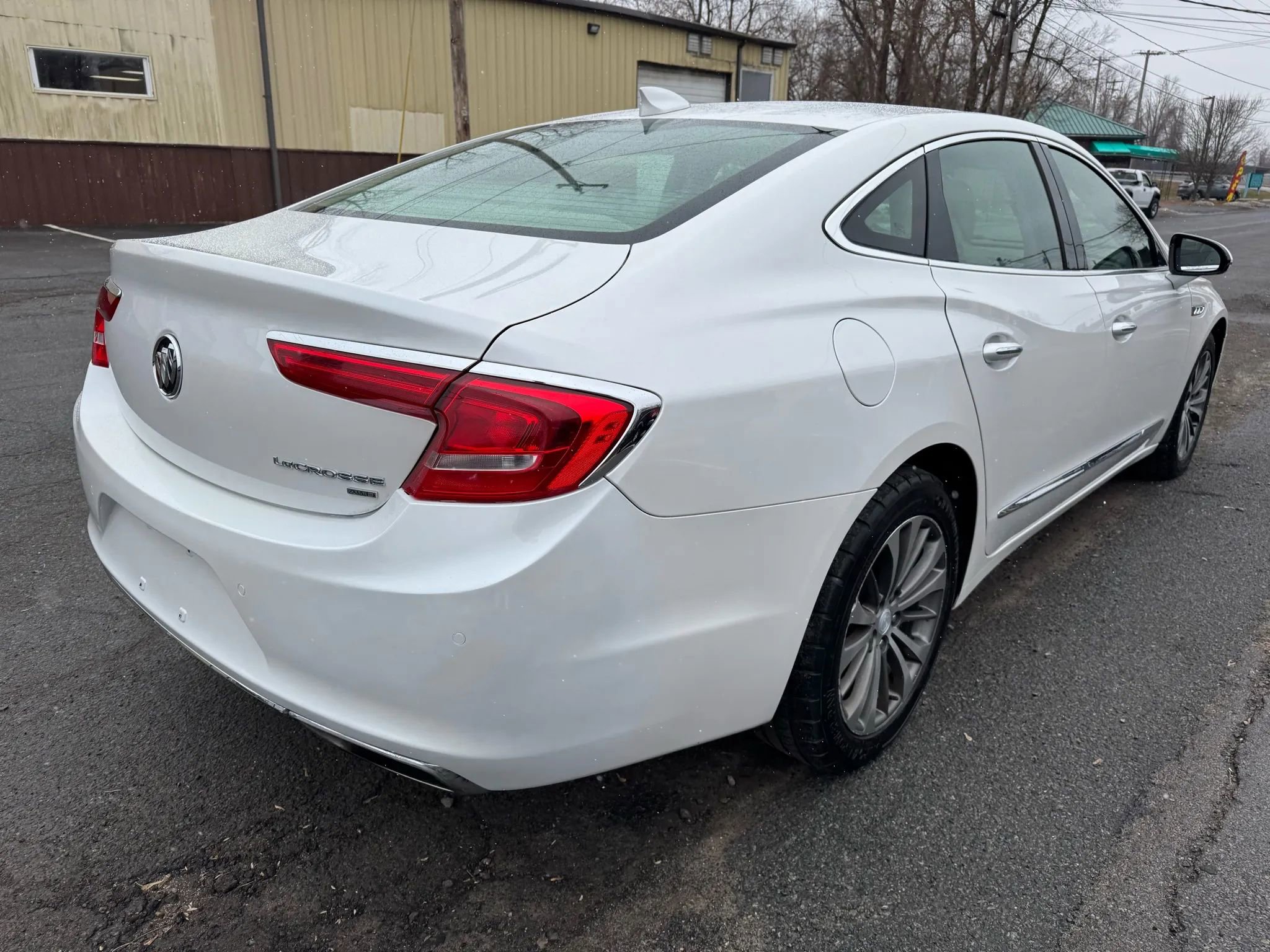Used 2019 Buick LaCrosse Essence w/ Sun and Shade Package image 5