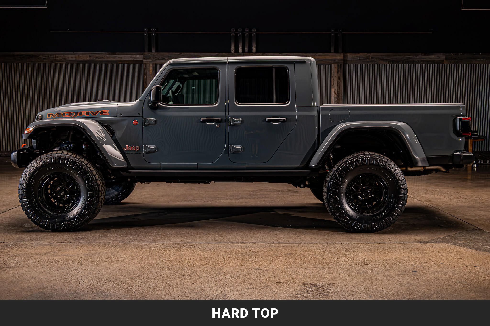 Used 2025 Jeep Gladiator Mojave w/ Convenience Group AWD/4WD image 6