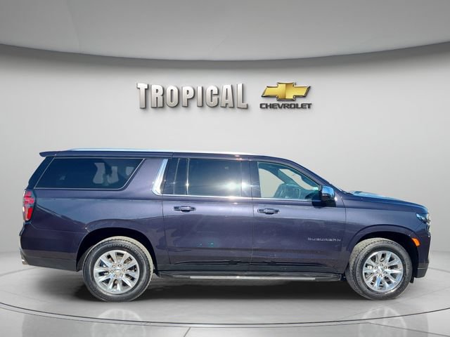 Used 2024 Chevrolet Suburban Premier RWD image 6