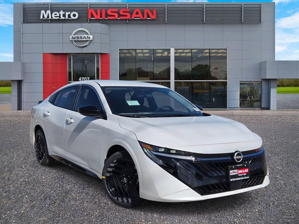 New 2026 Nissan Sentra SR w/ Floor Mat Package
