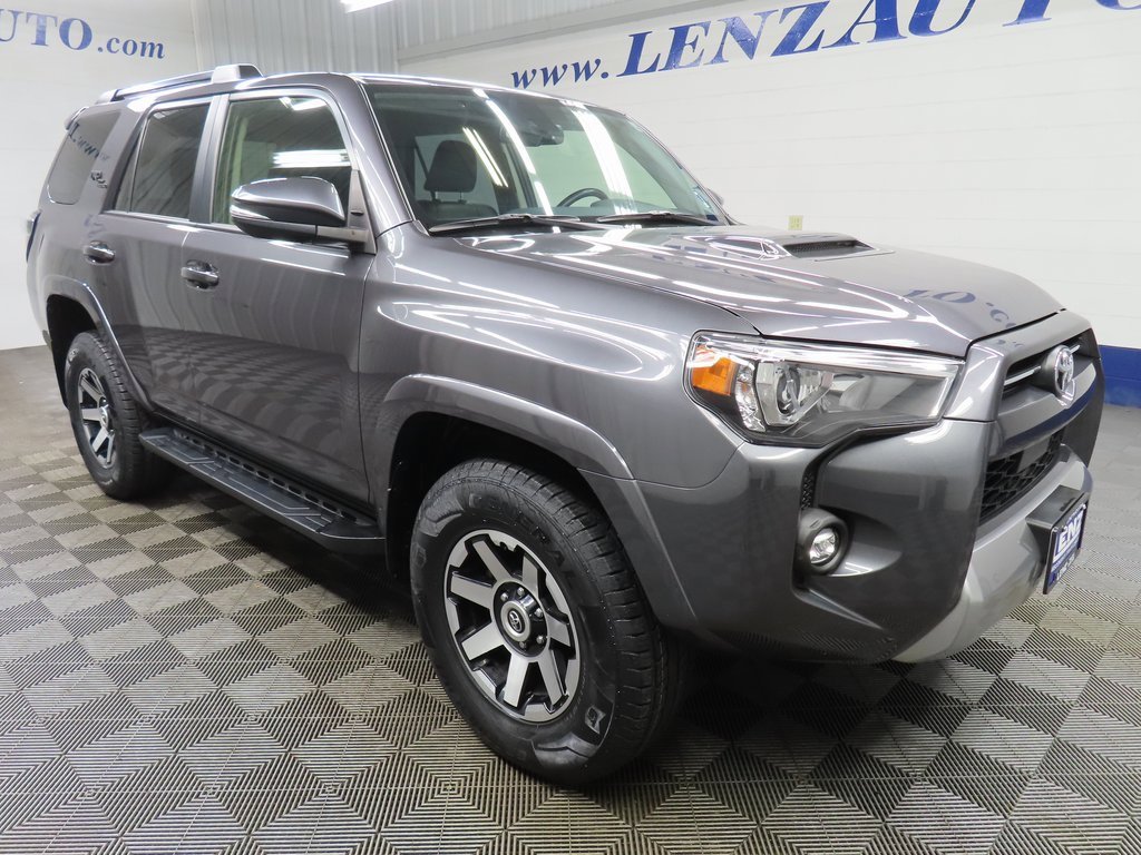 Used 2023 Toyota 4Runner TRD Off-Road Premium image 3