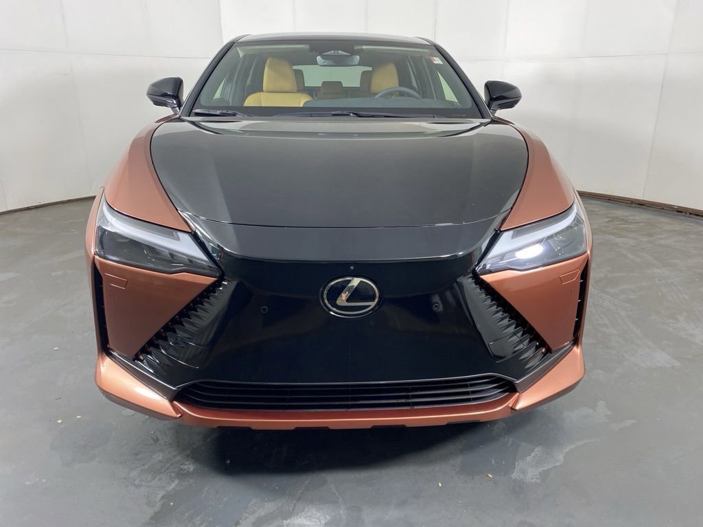 Used 2024 Lexus RZ 300e Premium w/ Accessory Package (Z1) FWD image 5
