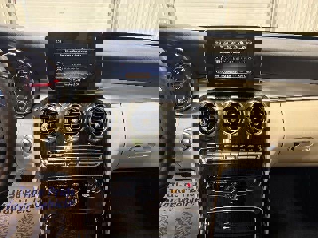 Used 2018 Mercedes-Benz C 300 4MATIC Sedan image 18