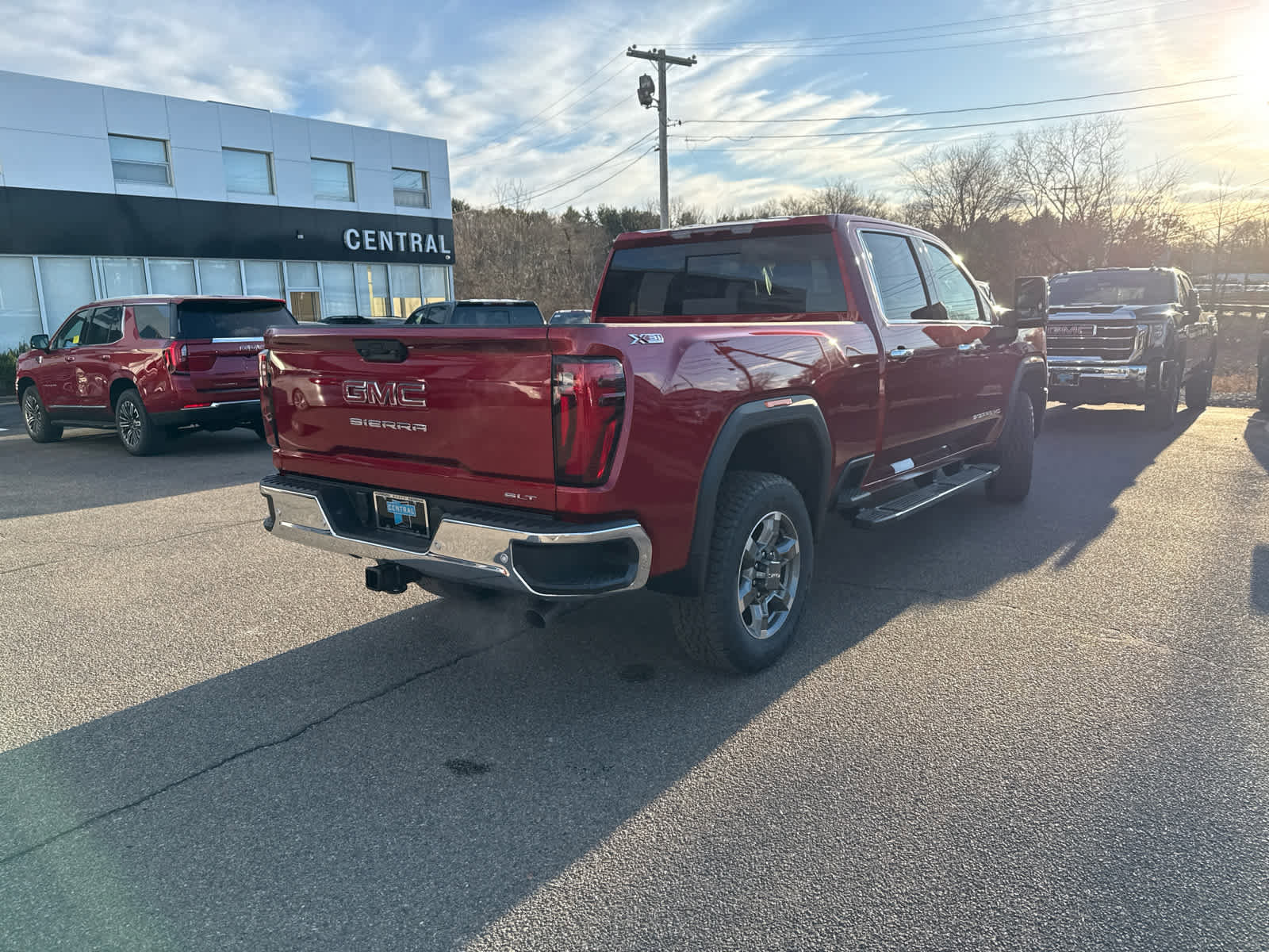 New 2026 GMC Sierra 2500 SLT w/ SLT Premium Package image 7