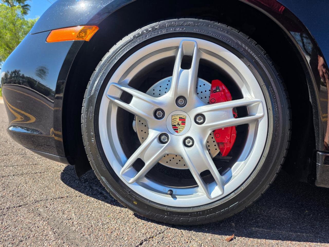 Used 2005 Porsche Boxster S image 37