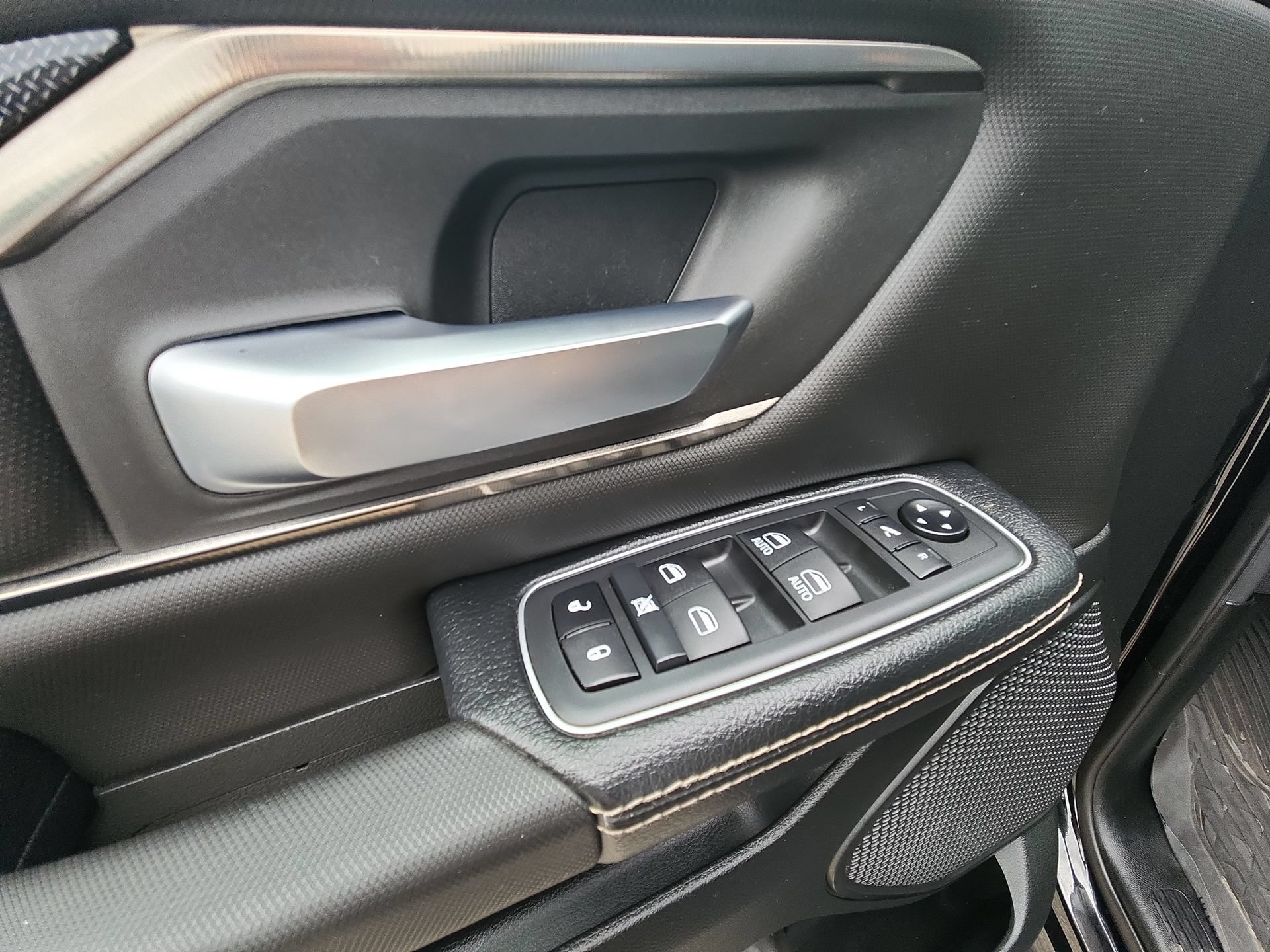 Certified 2020 RAM 1500 Rebel w/ Rebel Level 1 Equipment Group AWD/4WD image 15