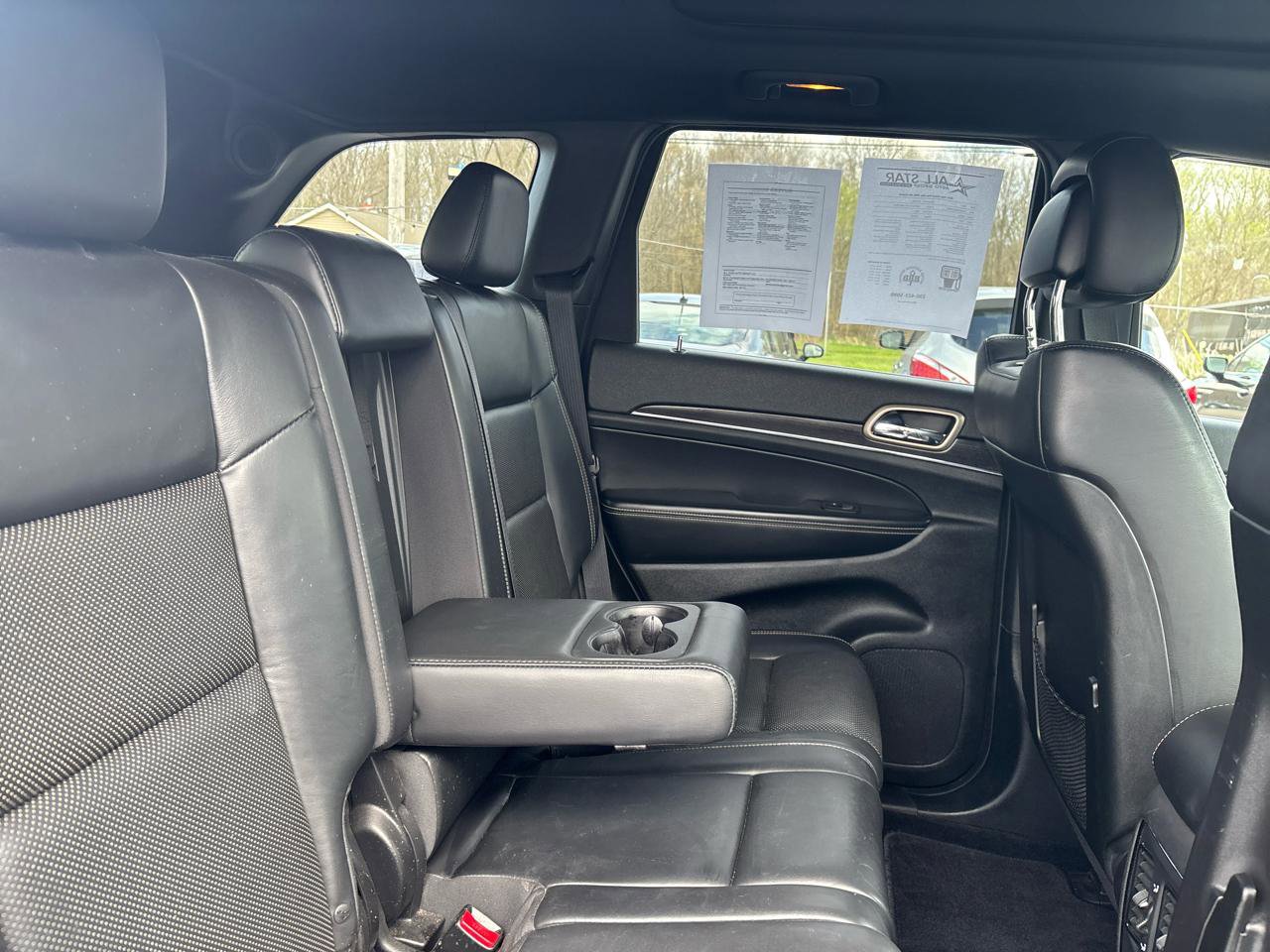 Used 2014 Jeep Grand Cherokee Limited w/ Luxury Group II AWD/4WD image 22