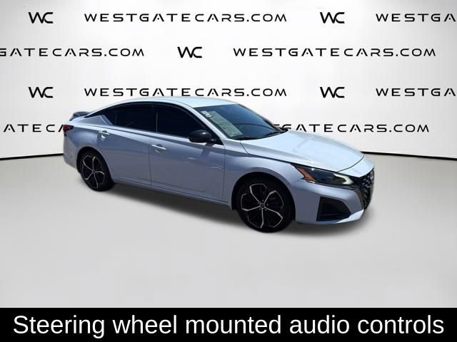 Used 2024 Nissan Altima 2.5 SR FWD image 4