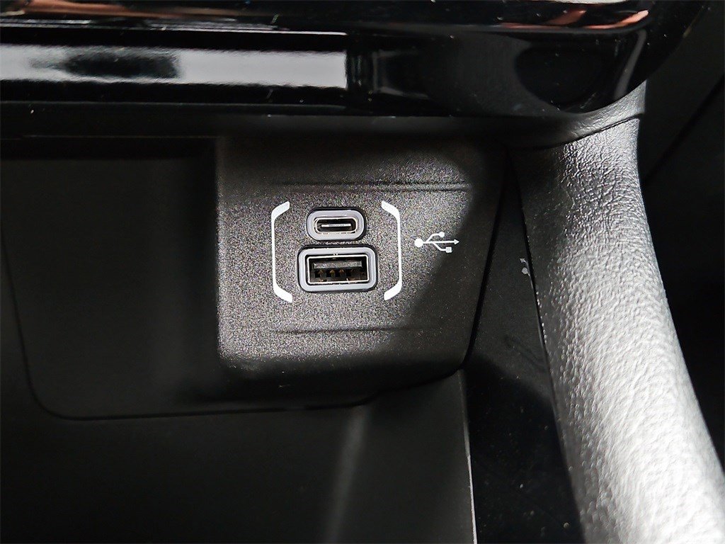 New 2026 Jeep Compass Latitude image 25