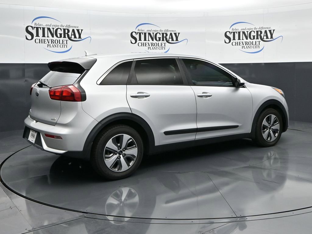 Used 2018 Kia Niro FE image 7