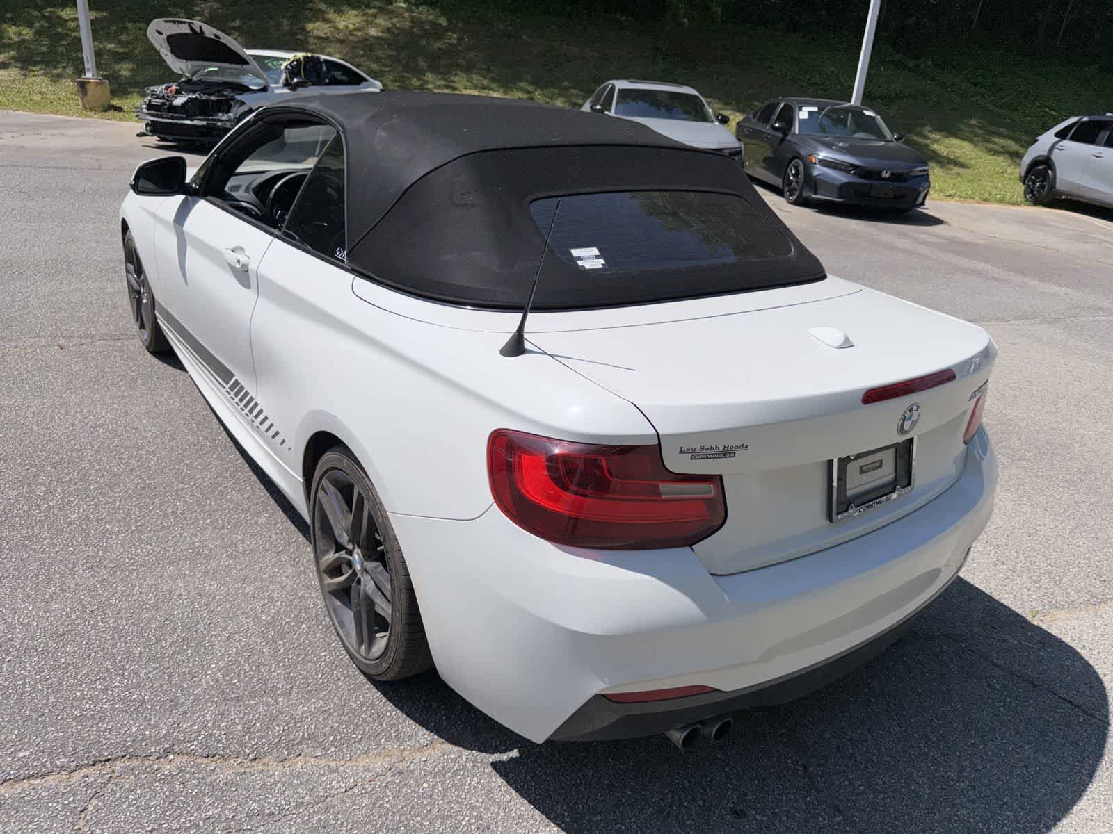 Used 2016 BMW 228i Convertible RWD image 8